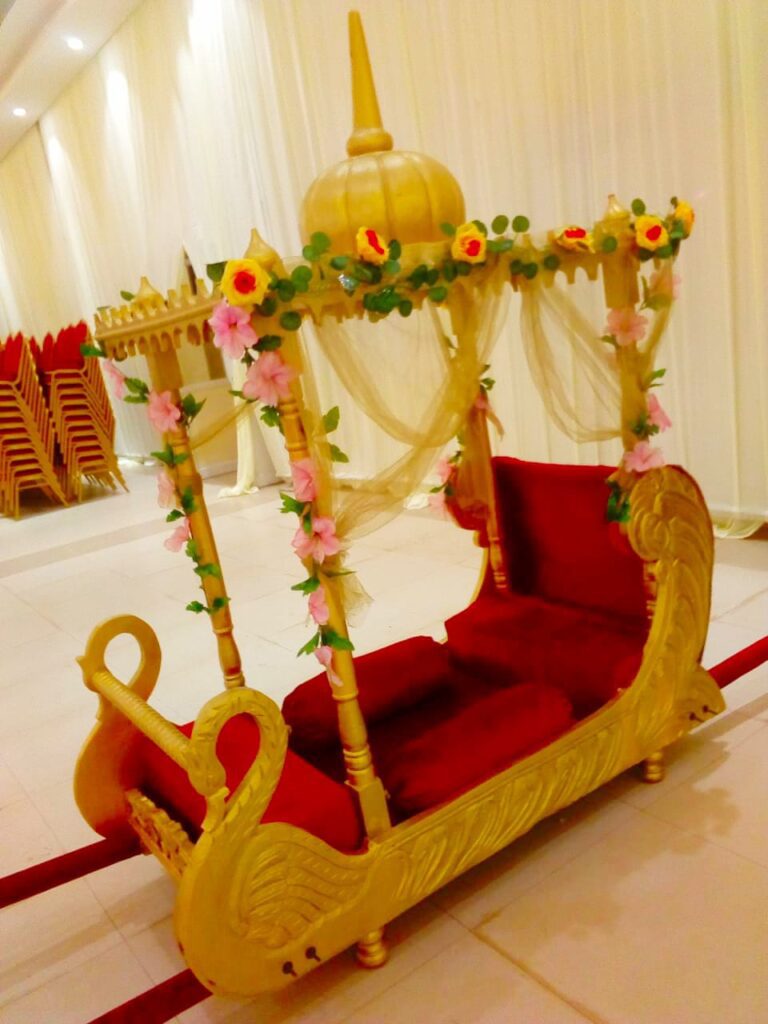 Bridal Pallaku golden