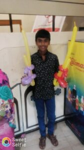 Balloon Sculpting or Sculpture Balloon Sculpting or Sculpture