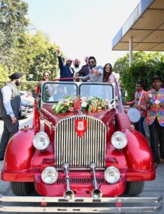 Vintage-Open-Cars-Wedding